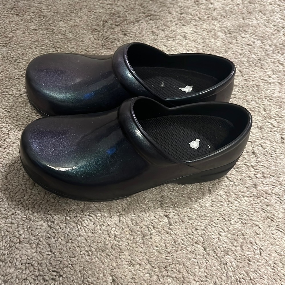Clogs